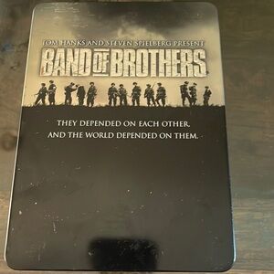 Band of brothers ⭐️discs  6 of them